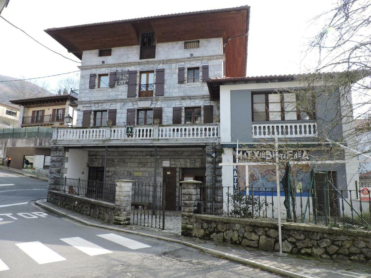 Albergue Matxinbeltzenea Lesaka Exterior foto